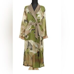 One Hundred Stars Elegant Green Heron Print Women's Robe